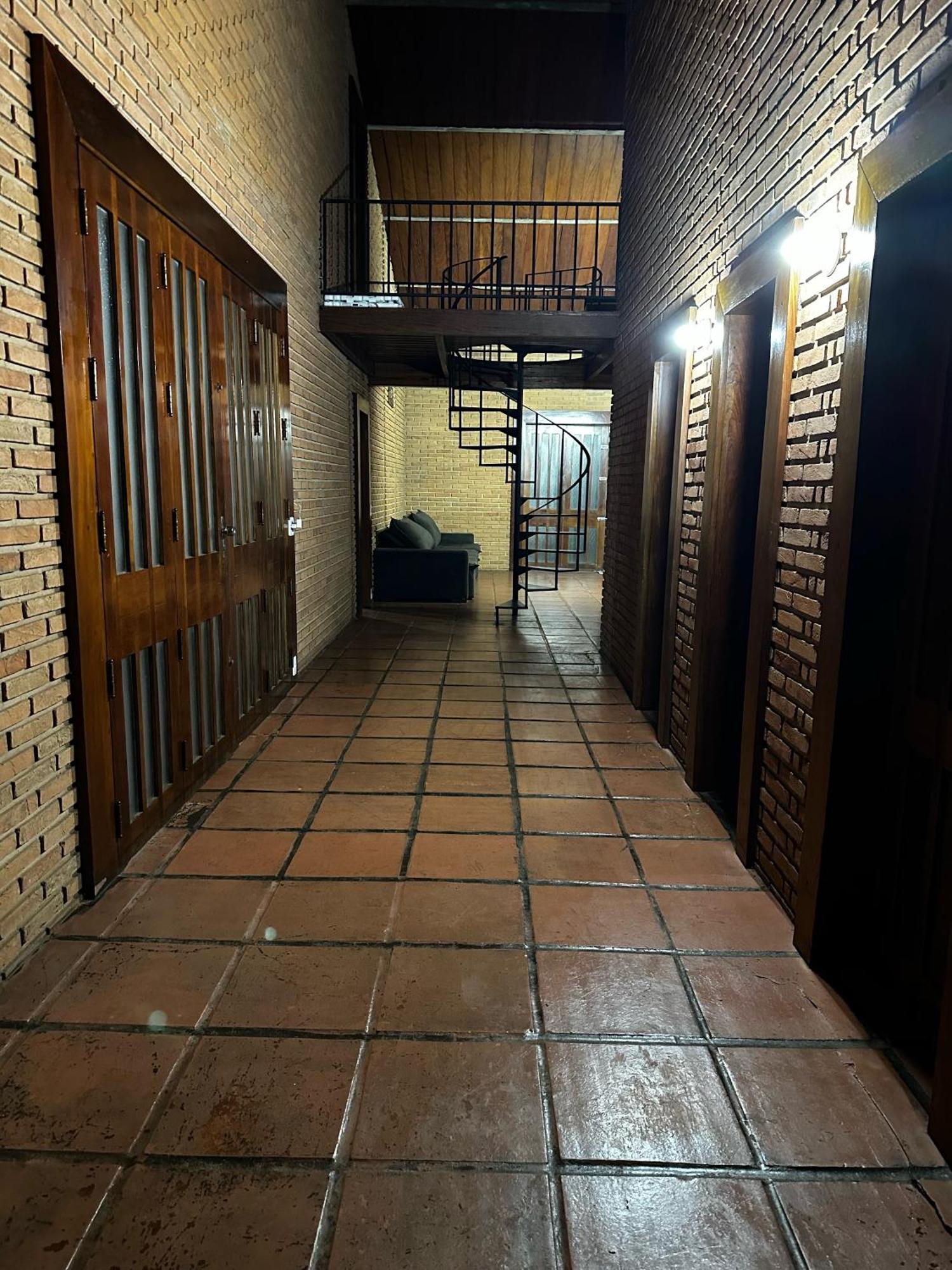 Privado Completo